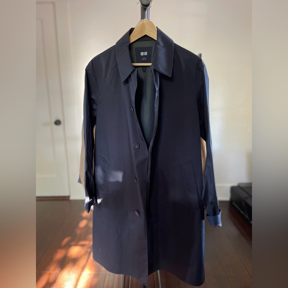 Men’s Uniqlo Navy Trench coat